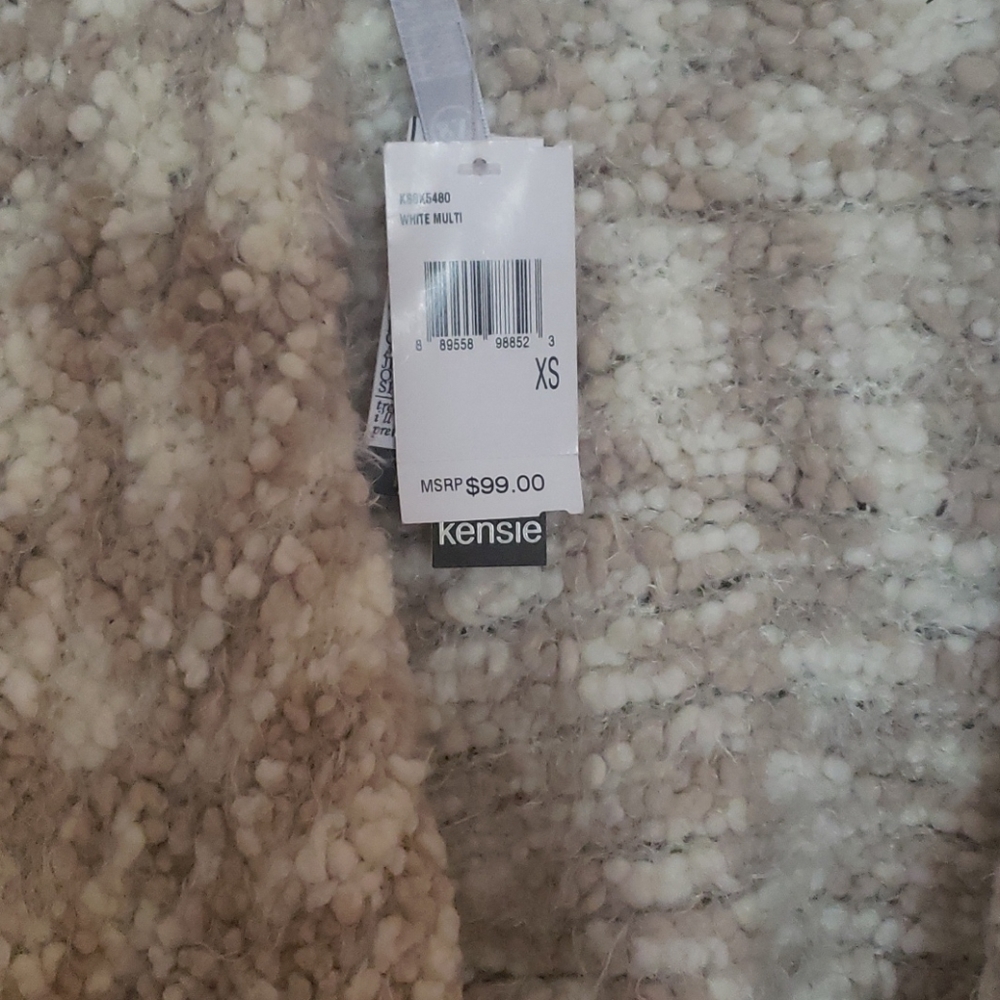 Sweater - Picture 2 of 2